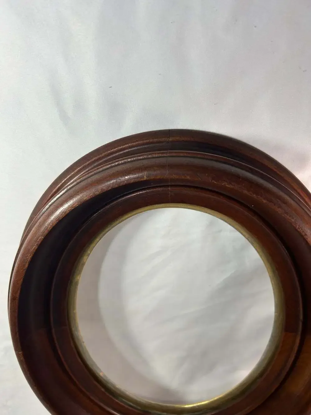 Antique Oval Walnut Grain Gold Accent Deep Frames with Glass 13x11